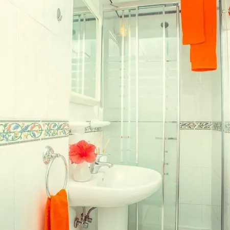 Amazing Bungalow In Costa Adeje Center Costa Adeje (Tenerife)